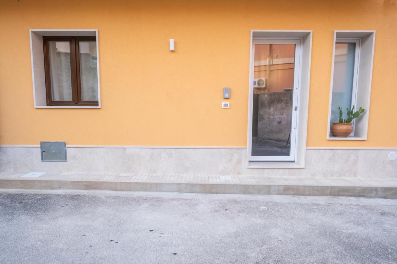 Risorgimento Apartment Avola Exterior photo